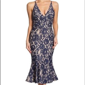Dress the Population  Isabella Large Navy Nude Lace Dress